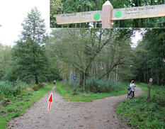 Fahrrad- und Reitweg am Bodden