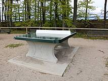 Spielplatz in Zingst, am Deich / Seebrücke - Tischtennisplatte