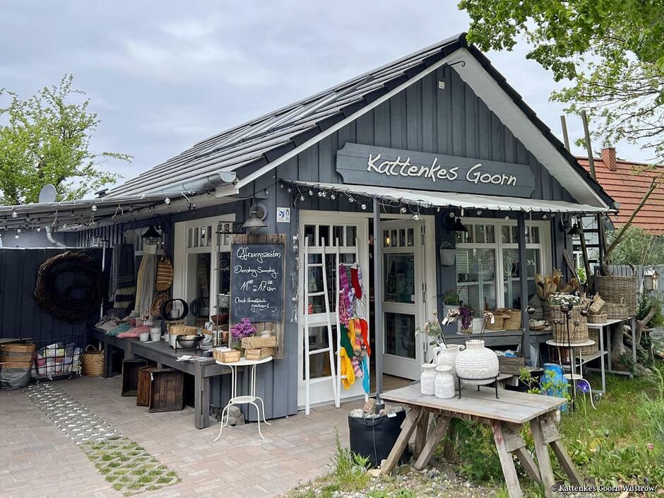 Einkaufen im Ostseebad Wustrow - Kattenkes Goorn